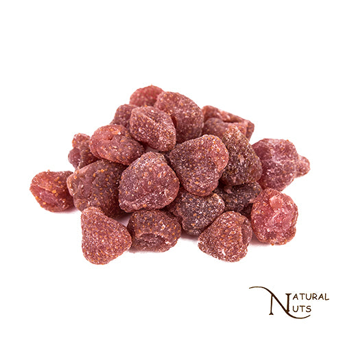 Gedroogde aardbeien gezoet met rietsuiker, met aardbeismaakstof en conserveermiddel, ideaal voor snacks, muesli en bakgerechten.